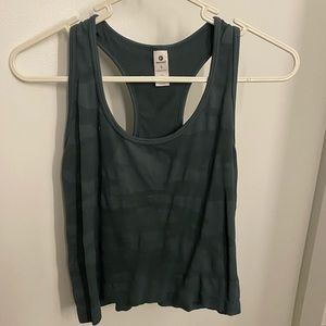 cute camo workout crop top, worn once, very comfy material
